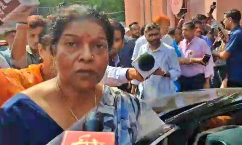 बीजेपी के दिवंगत दिग्गज नेता सुशील कुमार मोदी की पत्नी जेसी जॉर्ज मोदी ने चुनाव लड़ने की इच्छा जताई