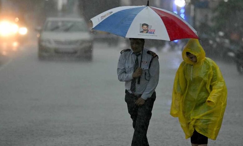 बेंगलुरु में ‘जल प्रलय’ साल की सबसे अधिक बारिश, 6 घंटे बरसते रहे मेघ; मासूम समेत तीन की मौत