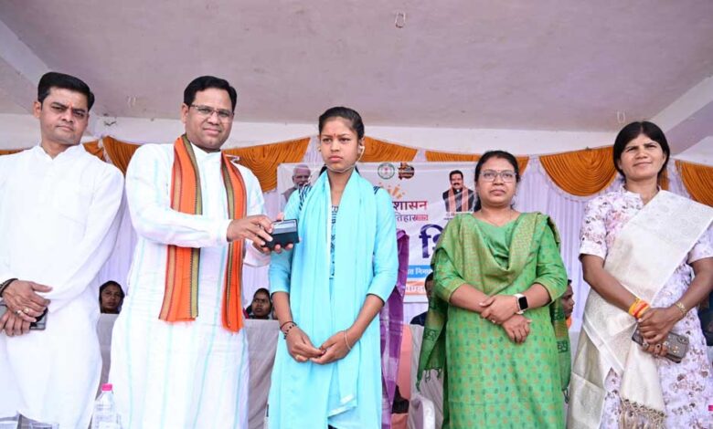 गौरेला पेंड्रा मरवाही : जनसंपर्क विभाग द्वारा आयोजित इवेंट में बच्चों एवं महिलाओं ने उत्साह से लिया भाग