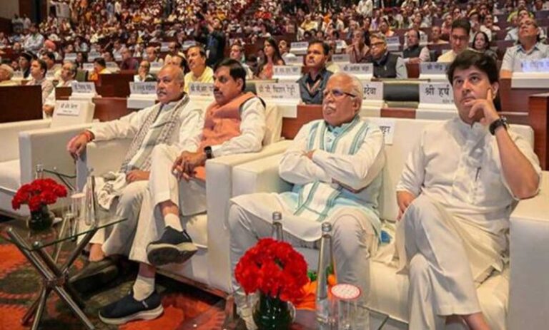 अपनापन’-केवल-पुस्तक-नहीं,-बल्कि-संगठन,-समर्पण,-संघर्ष-और-नेतृत्व-की-कार्यशैली-को-समझने-का-दस्तावेज-है-:-मुख्यमंत्री-डॉ.-यादव