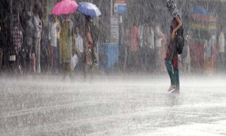 15-राज्यों-में-भारी-बारिश-का-अलर्ट:-60-किमी/घंटा-तक-तेज-हवाओं-की-चेतावनी