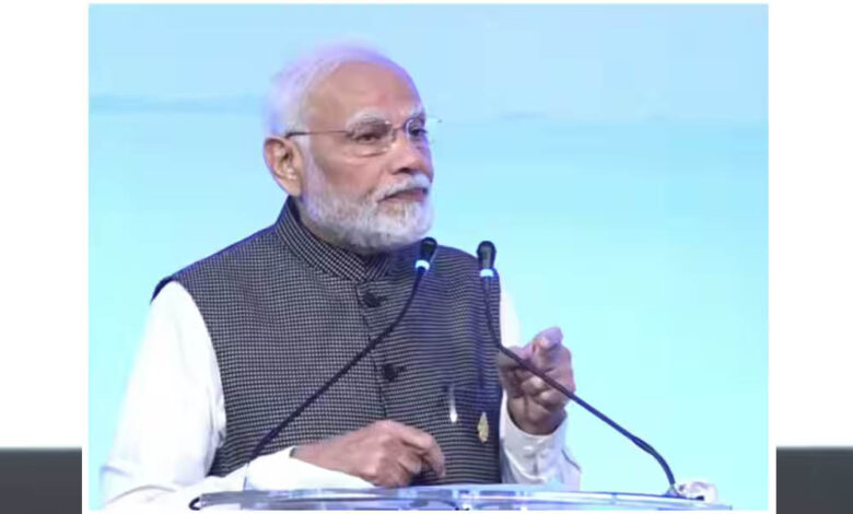 इंडोनेशिया-की-संसद-में-pm-मोदी-का-बड़ा-संदेश,-बोले-‘भारत-विस्तारवाद-नहीं,-विकासवाद-की-नीति-पर-चलता-है’