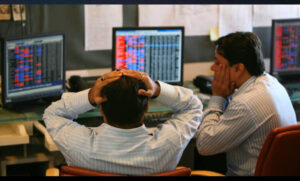 us-iran-तनाव-और-होर्मुज-संकट-से-शेयर-बाजार-में-हाहाकार!-खुलते-ही-sensex-550-अंक-लुढ़का,-nifty-भी-टूटा